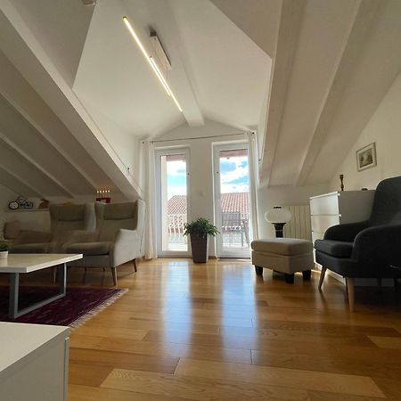 Holiday Residence Zvono مْليني الغرفة الصورة