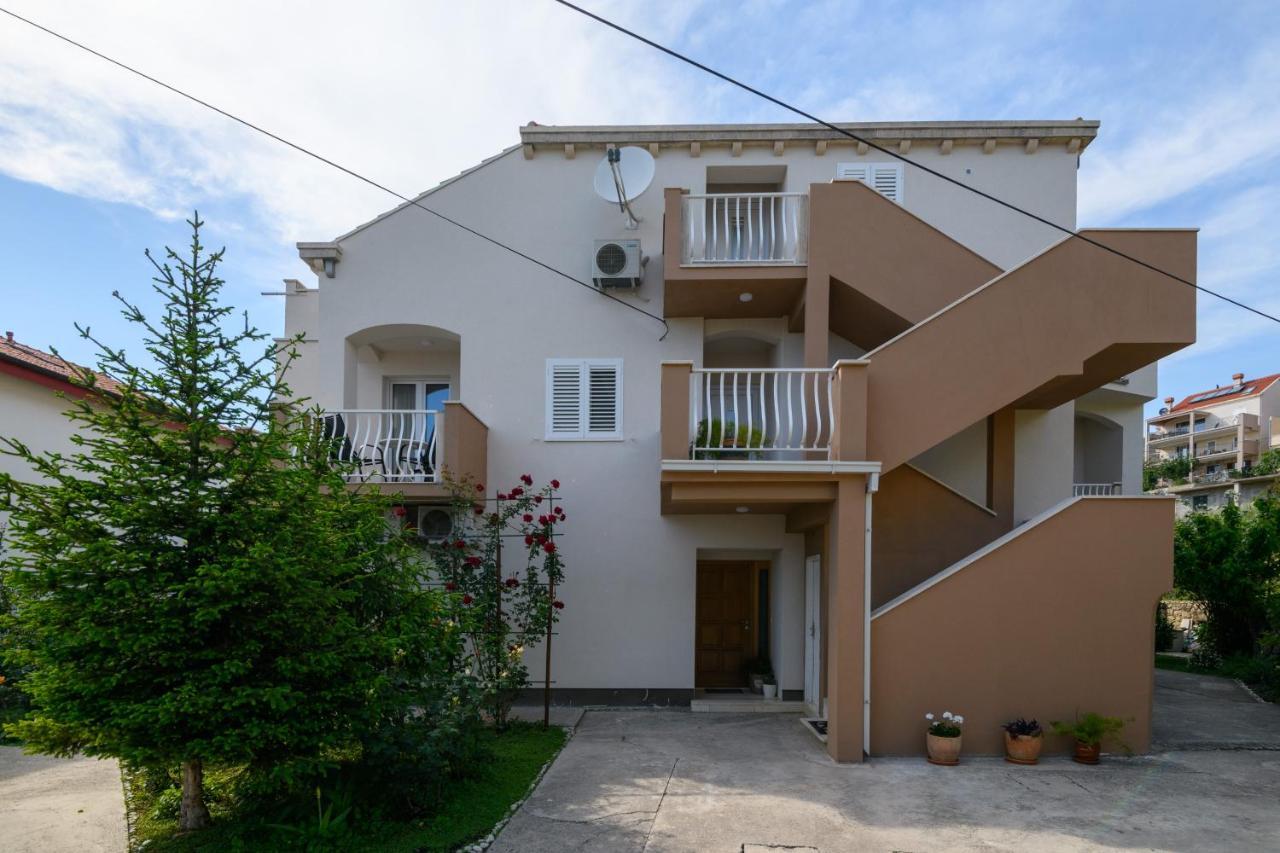 Holiday Residence Zvono مْليني المظهر الخارجي الصورة