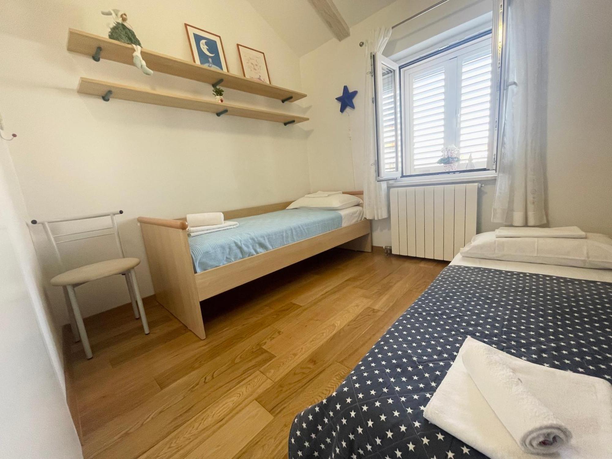 Holiday Residence Zvono مْليني الغرفة الصورة