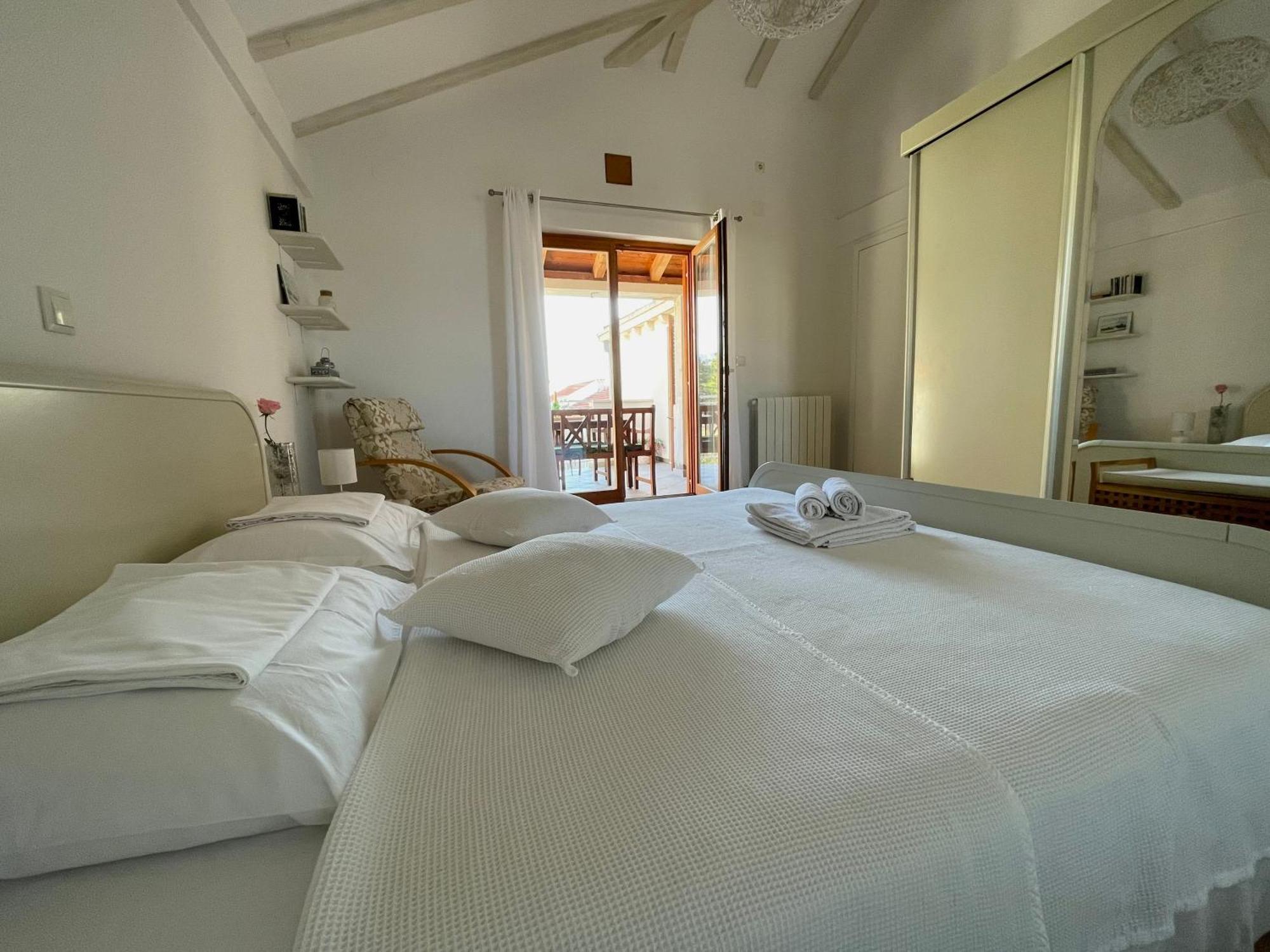 Holiday Residence Zvono مْليني الغرفة الصورة